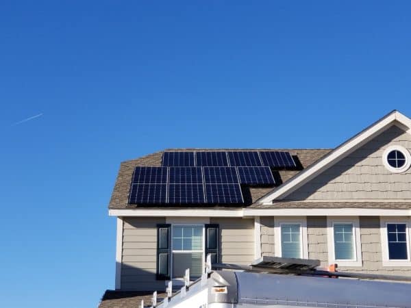 HOW DOES THE SOLAR TAX CREDIT WORK? THE ULTIMATE GUIDE